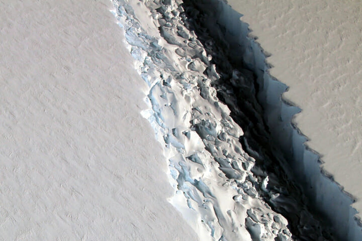 2016 Crack on Larsen C ice shelf
