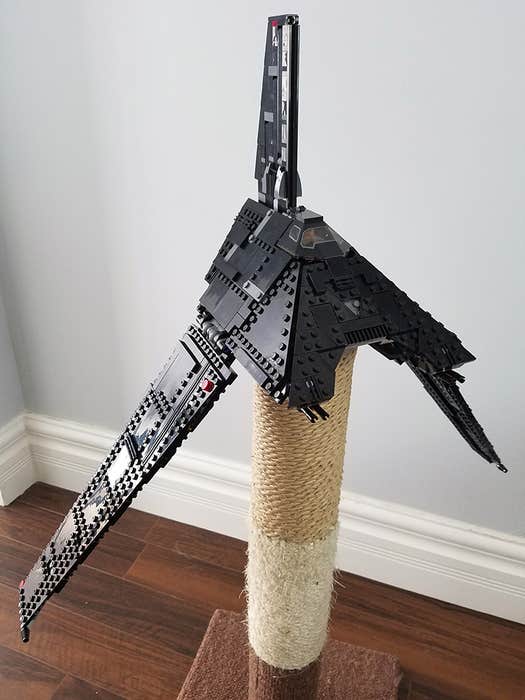 Review: Lego's New Krennic Imperial Shuttle Set Drops Hints About 'Star Wars: Rogue One' krennic's imperial shuttle lego