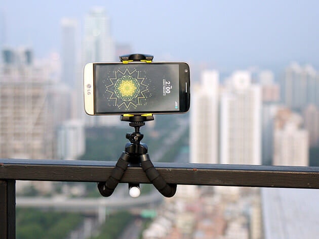 This iPhone tripod lets you take amazing photos in adventurous locations
