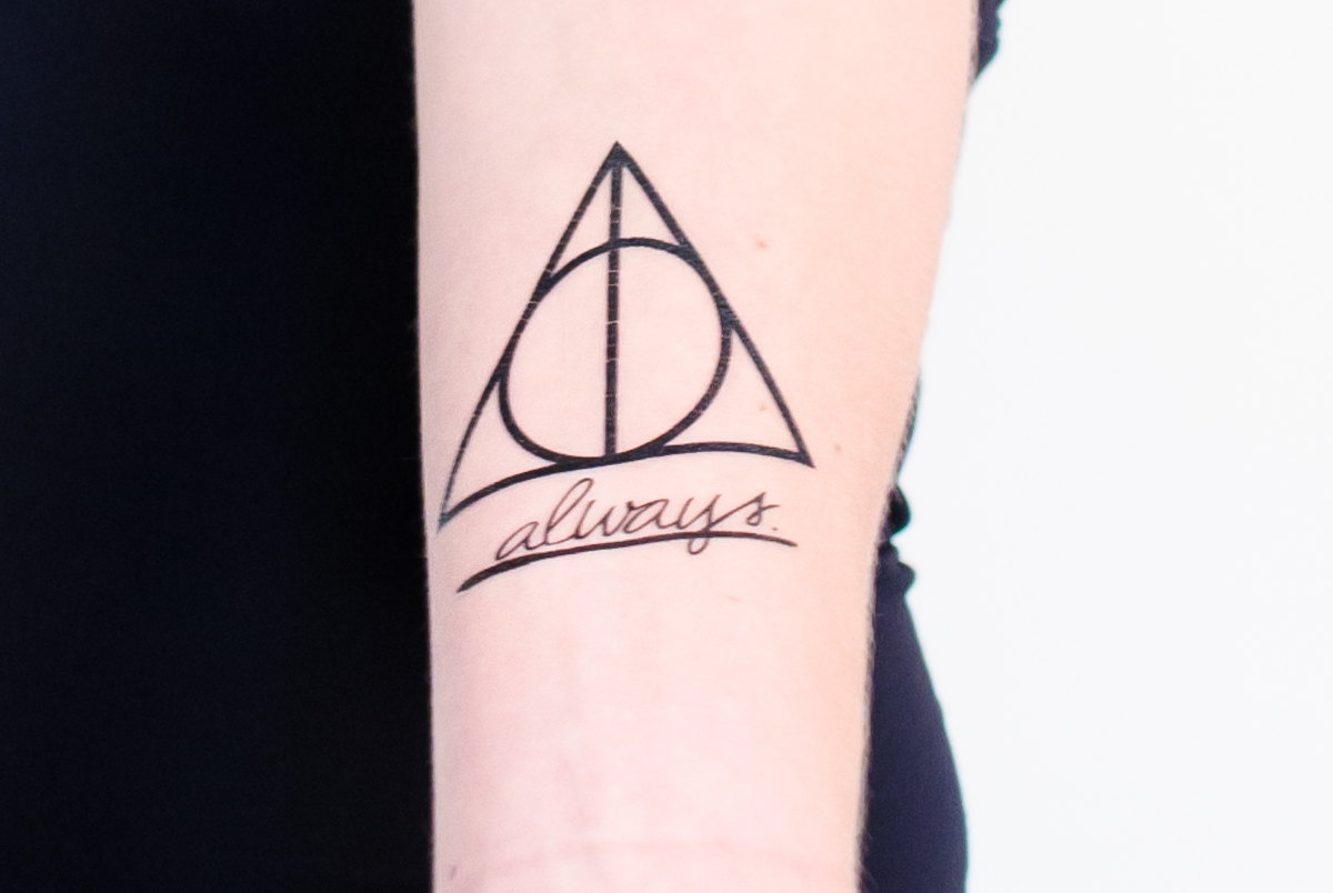 13 Simple and Unique Harry Potter Tattoos with Images