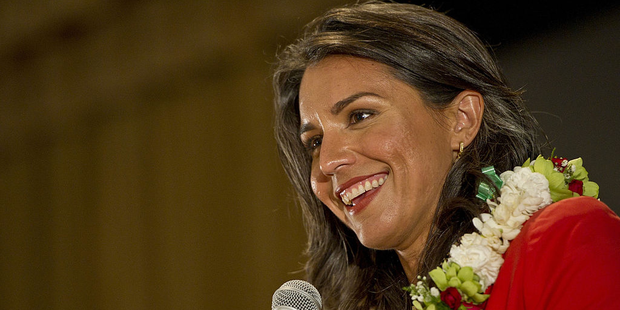 Tulsi Gabbard Resigns From DNC To Endorse Bernie Sanders