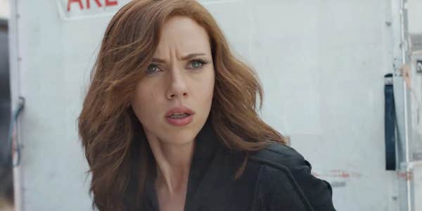 female superheroes : black widow