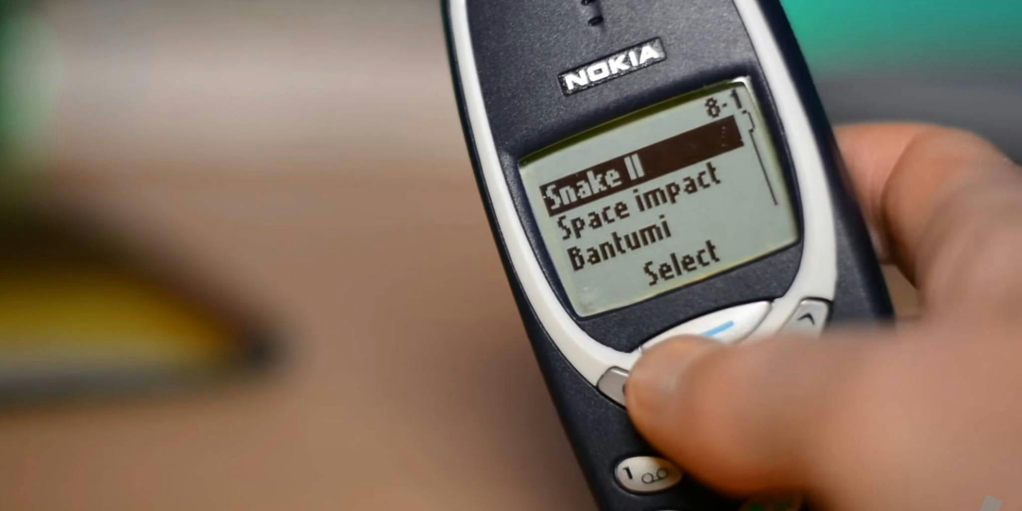 Nokia 3310 phone is back. And yes, it comes with Snake - CNET