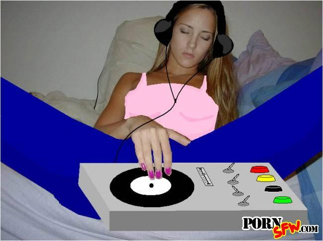 porn memes : djing masturbating woman sfw porn