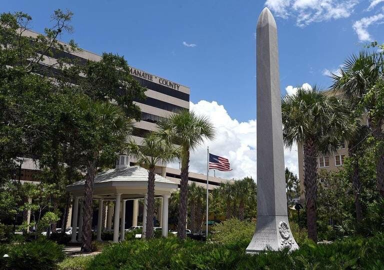 Manatee county confederate monument
