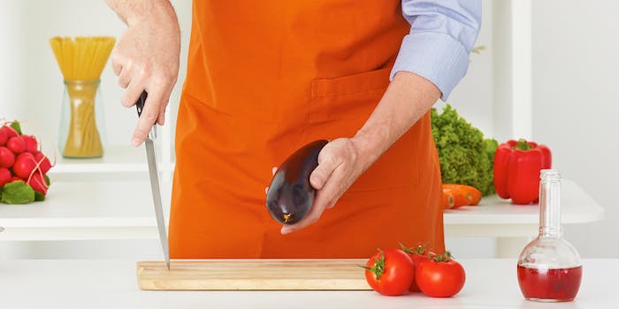 Best dick pics on the internet: Man holding eggplant