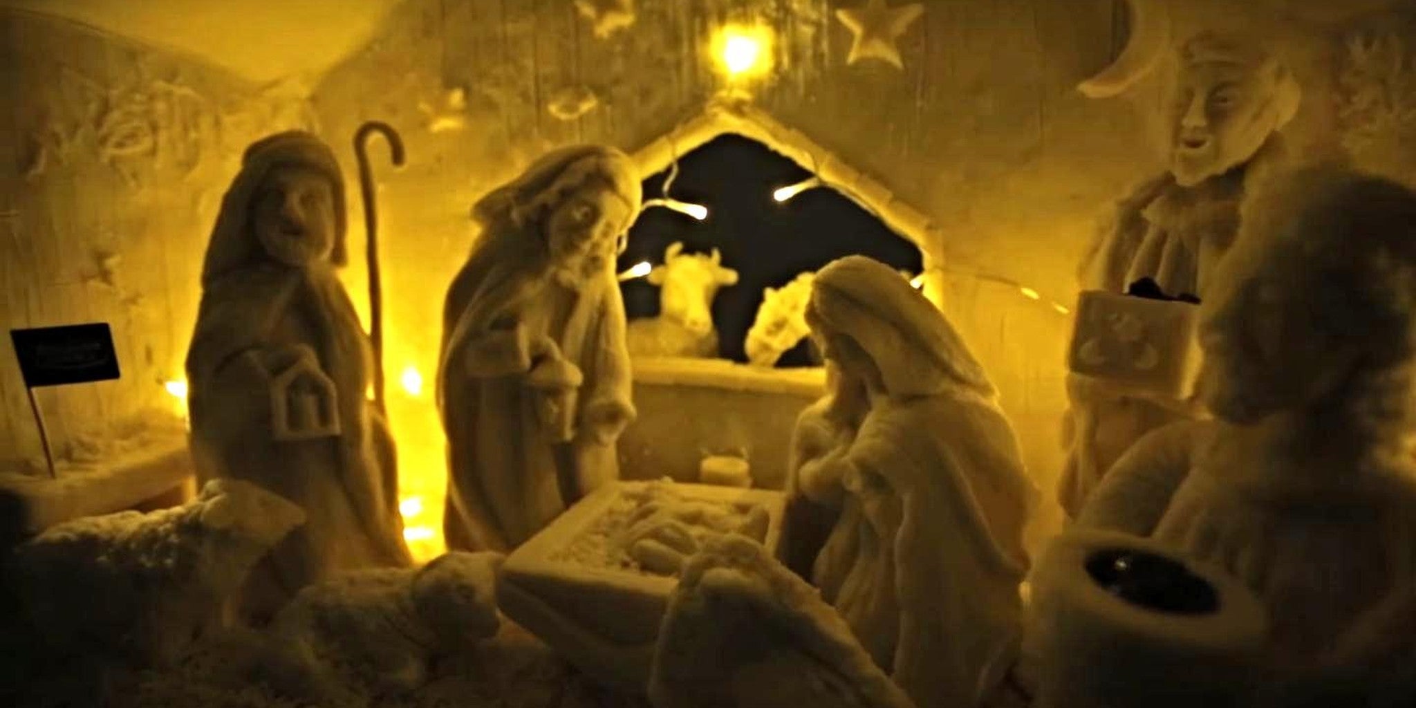 Food artist sculpts nativity scene using 90 pounds of cheddar cheese