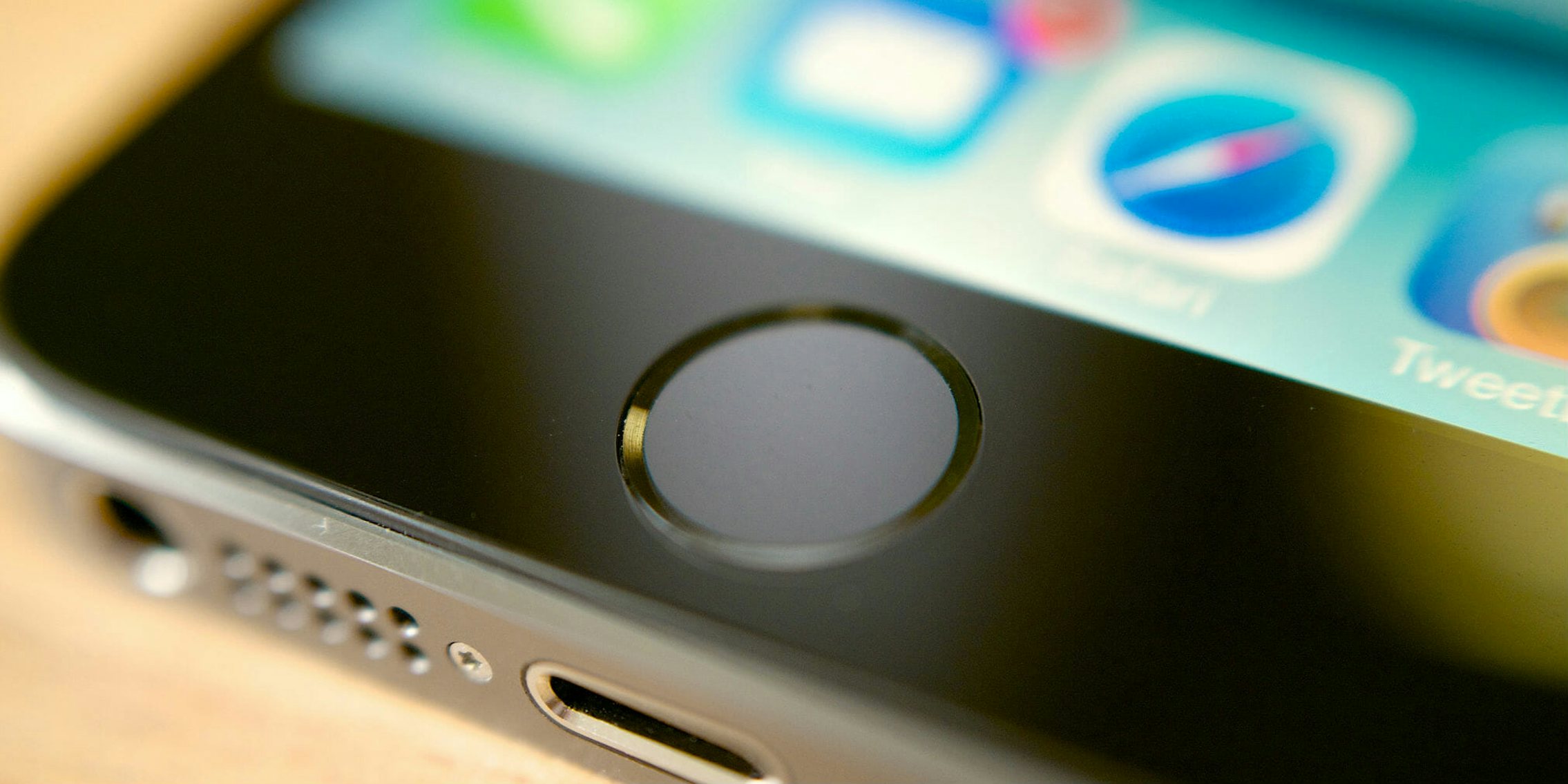 apple iphone touch id fingerprint sensor