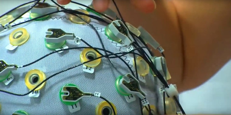 eeg brain wave scan