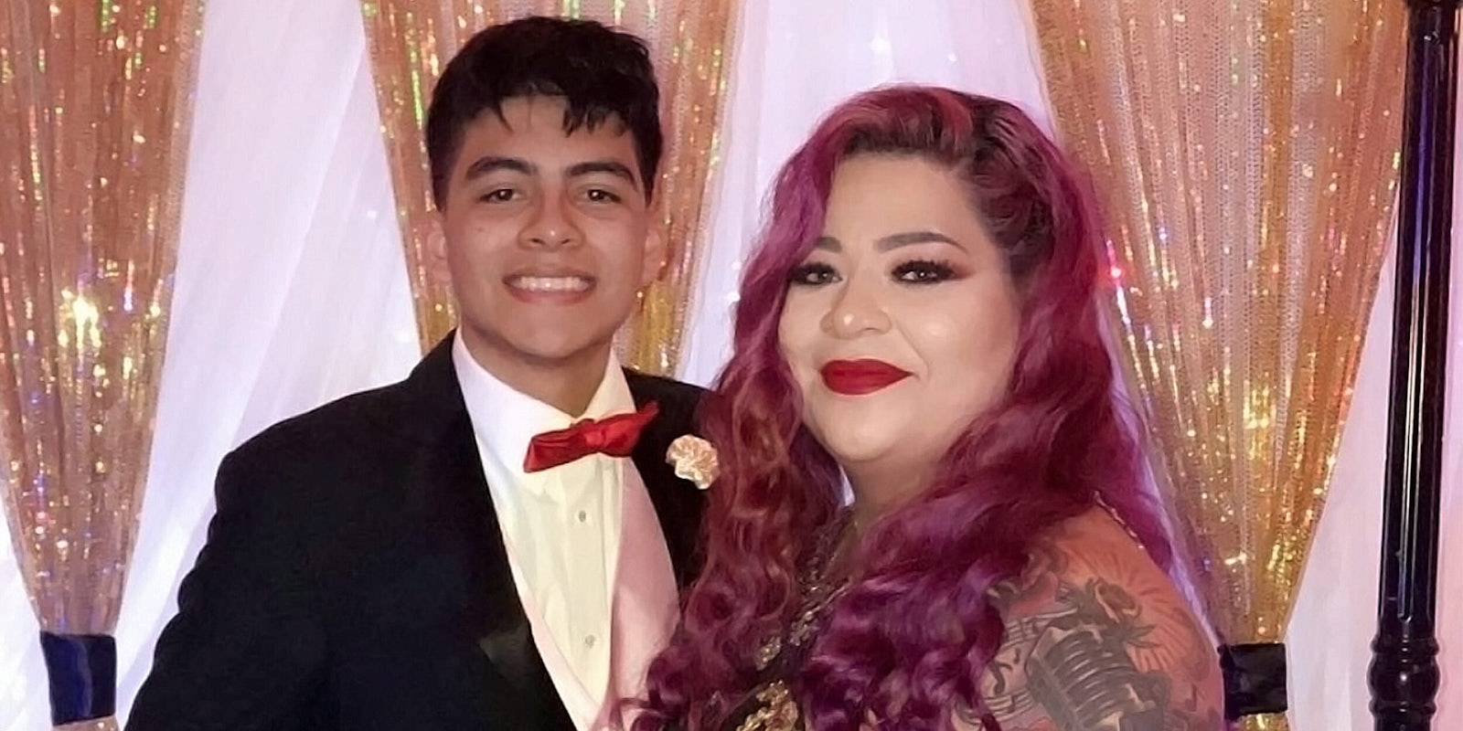 son gives mom prom