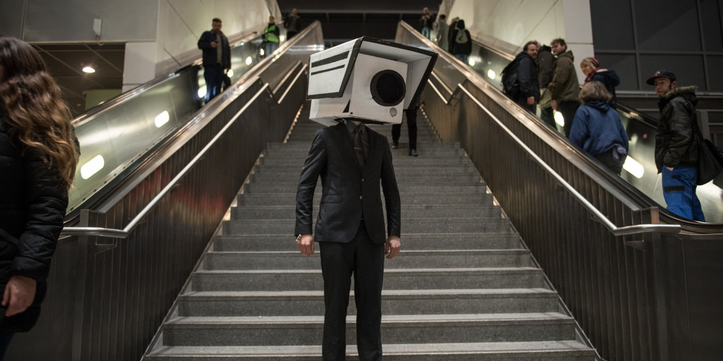 Orlando police defend Amazon Rekognition, a facial recognition tool.