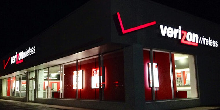 Verizon quietly rolled out a new low-cost data plan called Verizon Visible.