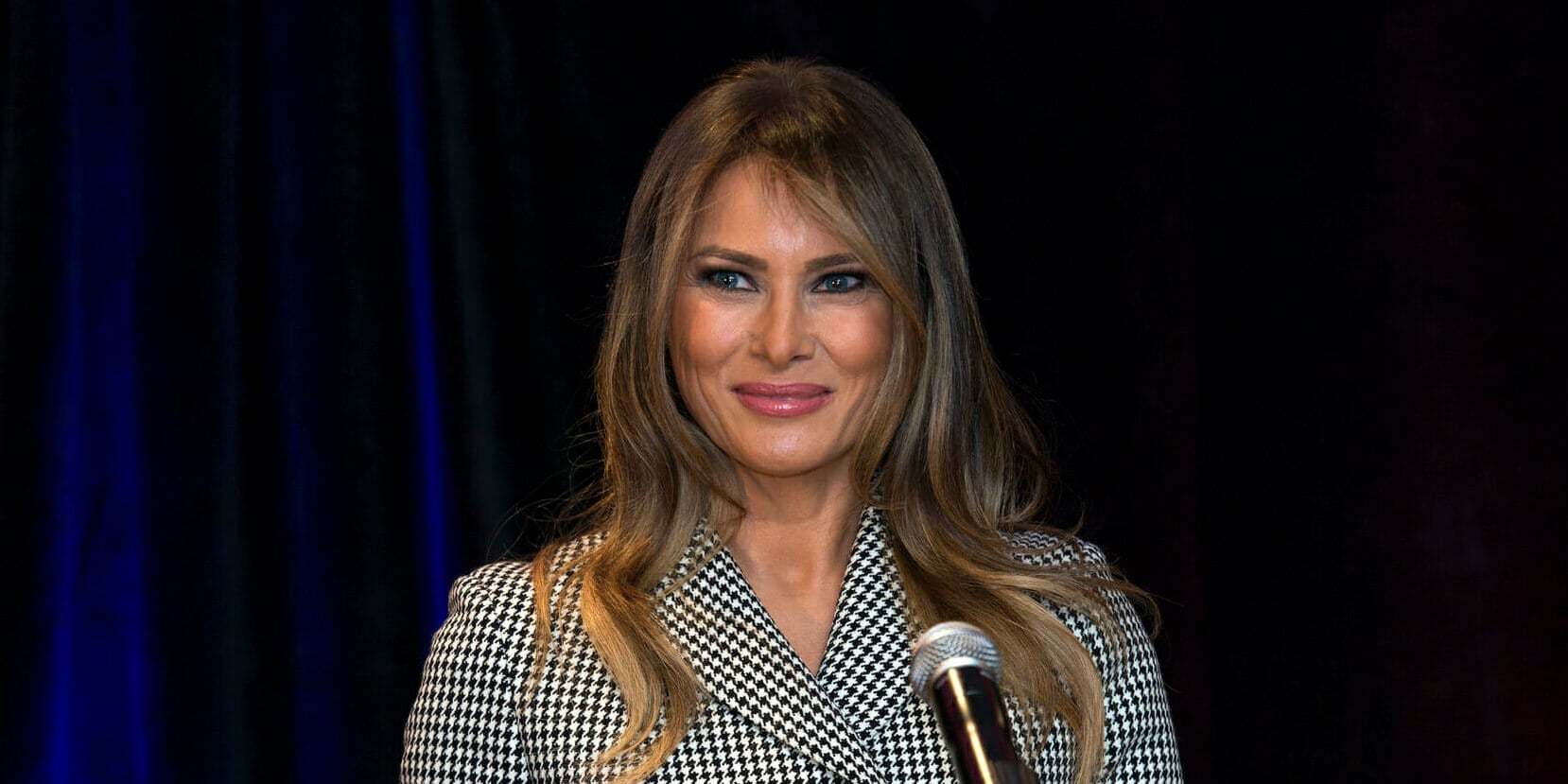 A year-old photo of Melania Trump pantomiming gardening in Michelle Obama’s vegetable garden is getting a second life—as a meme.