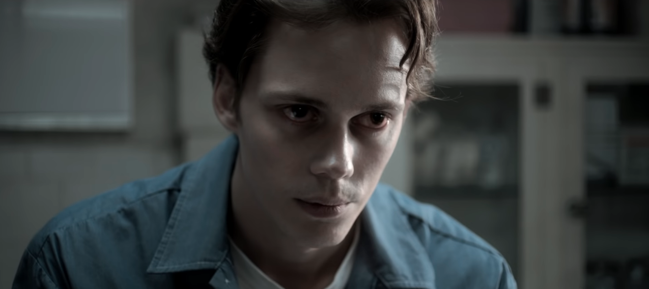 castle rock review hulu