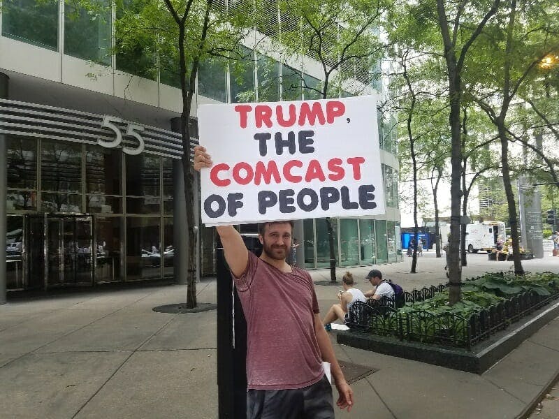 Donald Trump protest families belong together