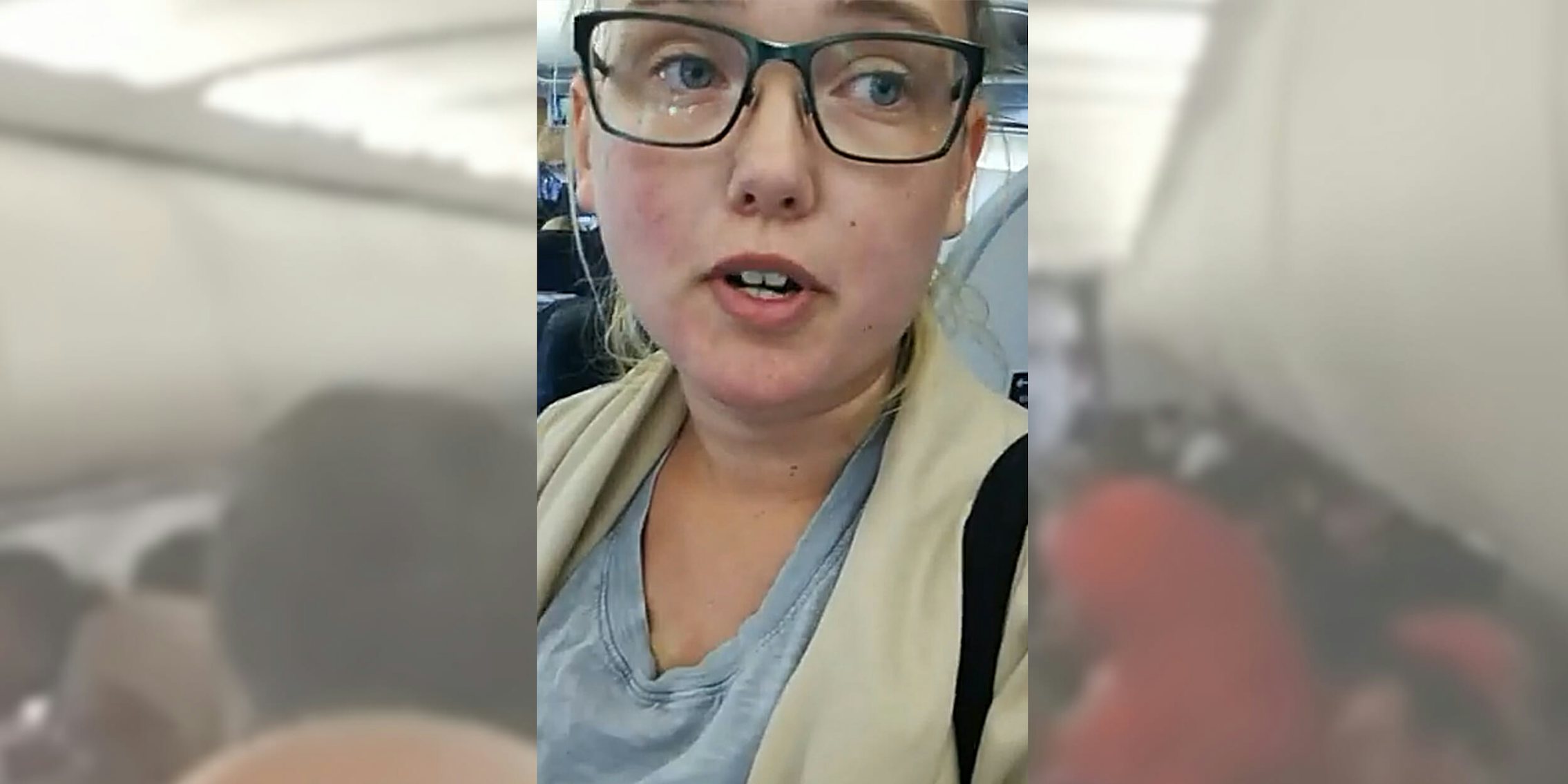 Woman Halts Deportation By Refusing To Take Seat On Plane The Daily Dot 