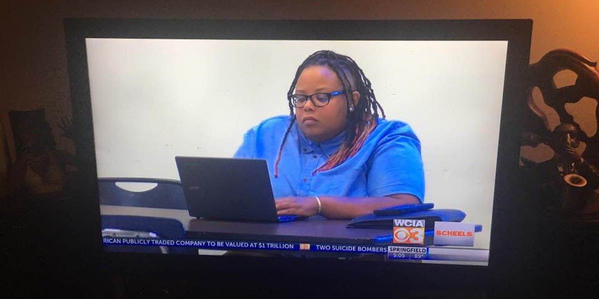 A local news station filmed a woman who snuck away from her day job for a career fair.