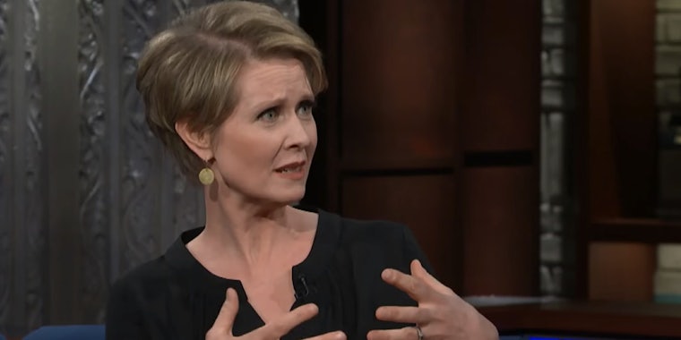 People on Twitter are grossed out by Cynthia Nixon's choice of bagel flavor combination.