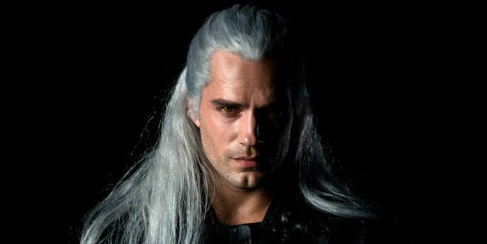 henry cavill witcher look