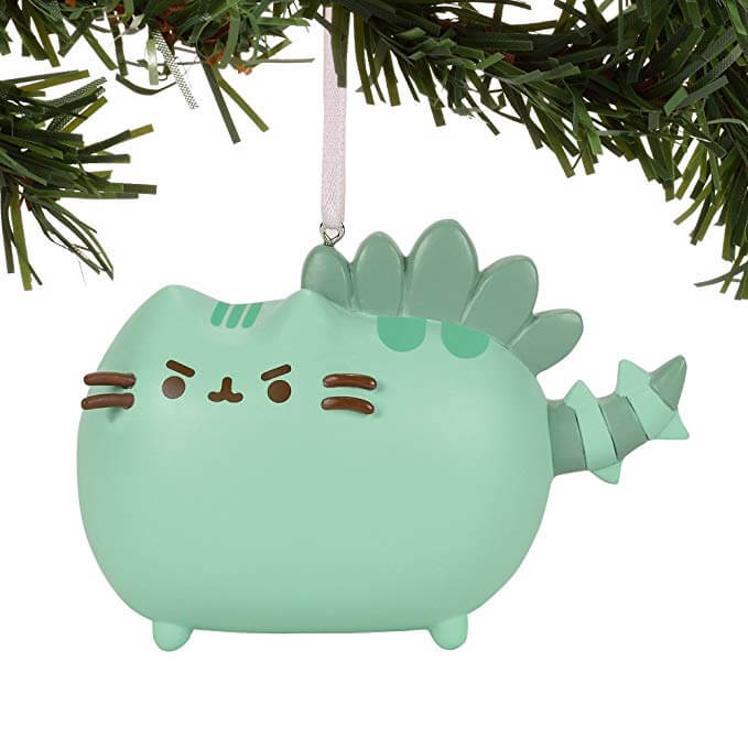These Pusheen Christmas ornaments make any tree super kawaii
