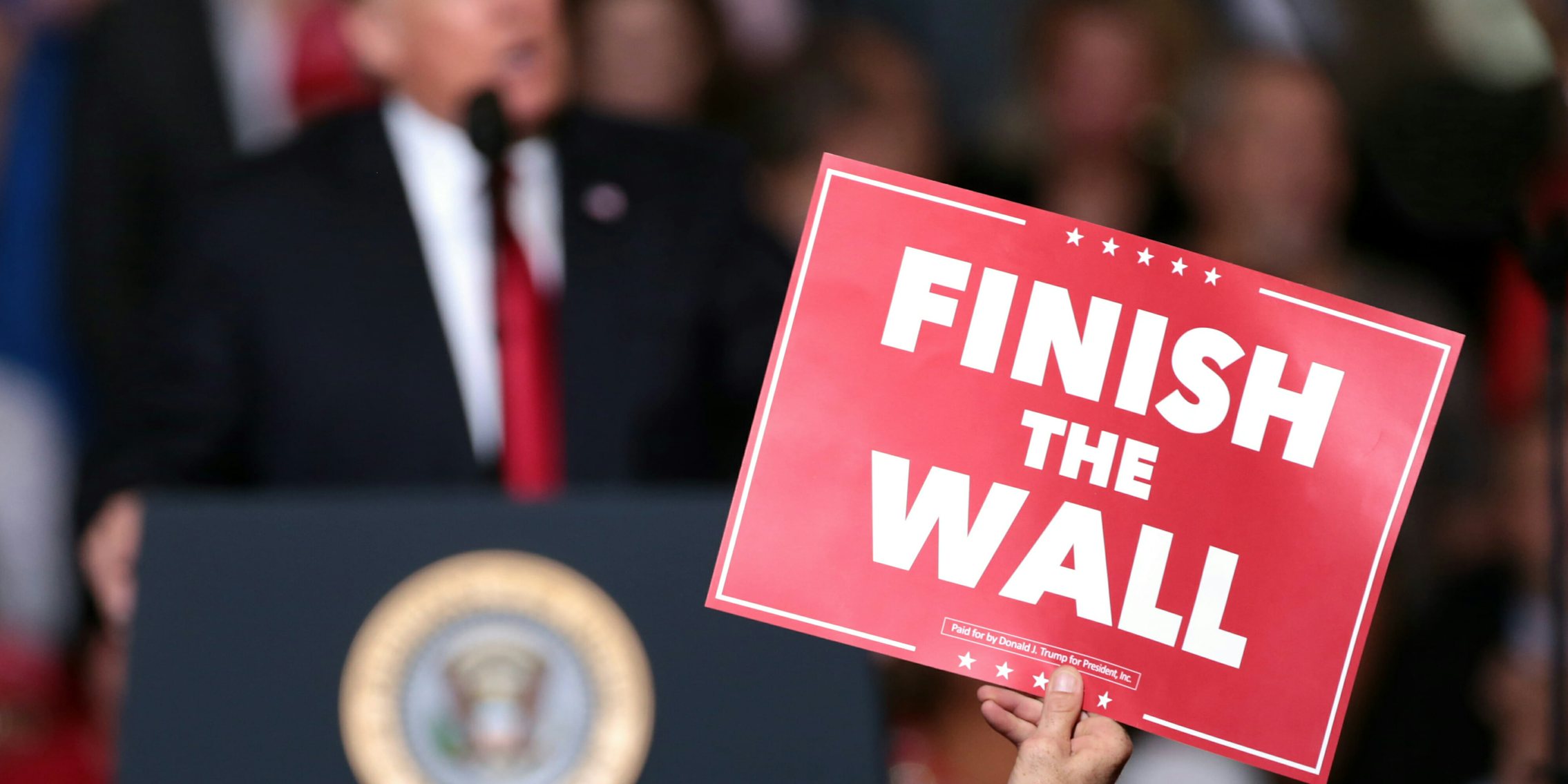 One GoFundMe to build Trump's wall is sparking controversy.