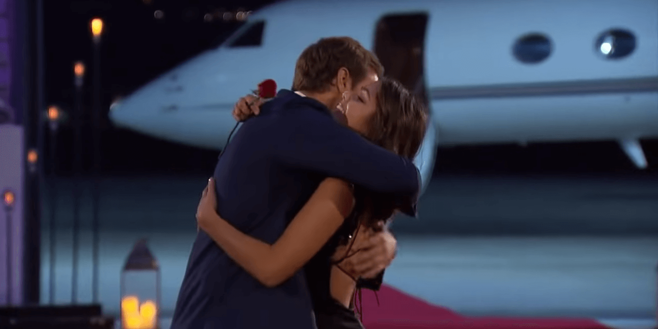 watch the bachelor live stream free