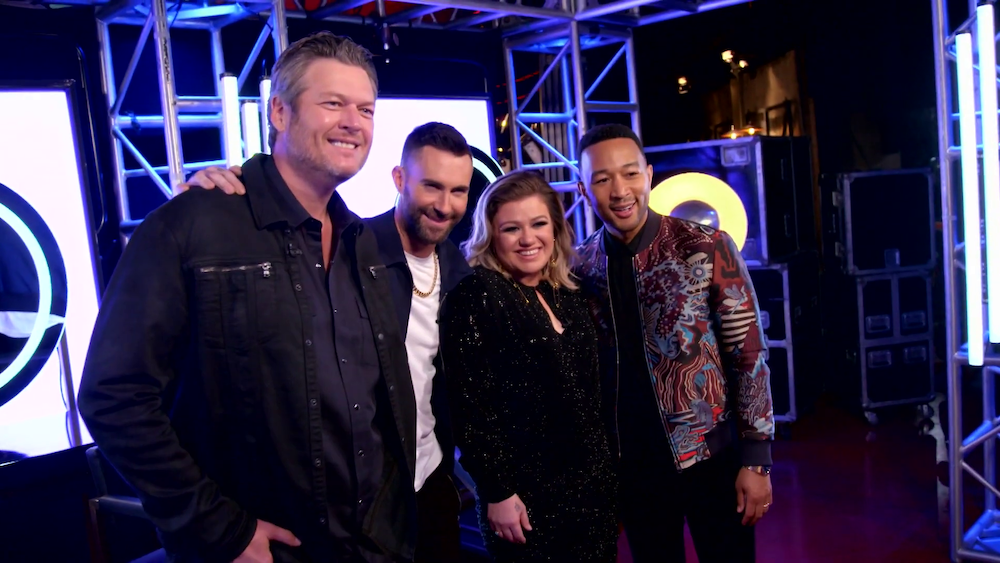 smartwatch with speakers