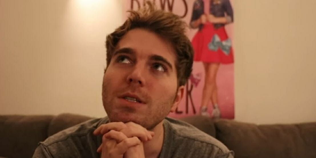 Shane Dawson And His Cat Have Become A Neverending Meme