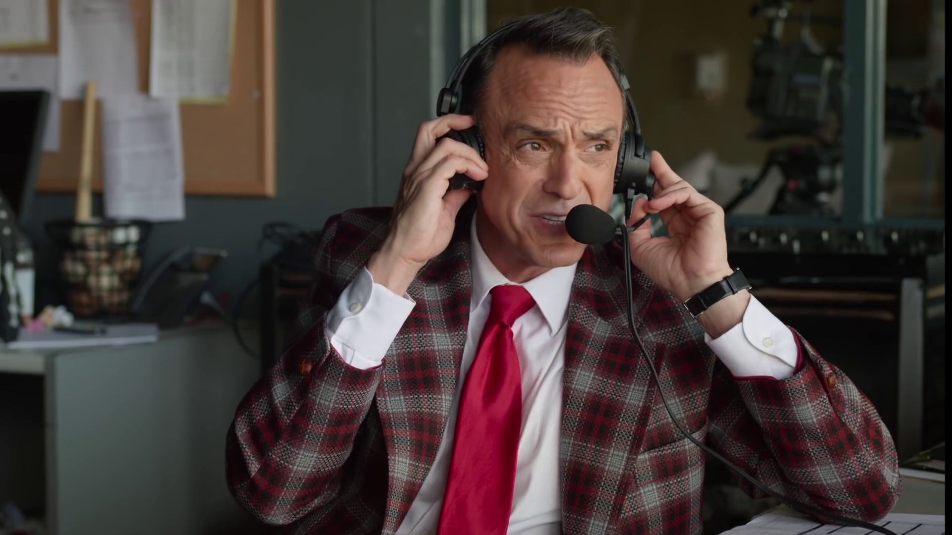 Watch 'Brockmire' for Free Season 3 and Old Episodes