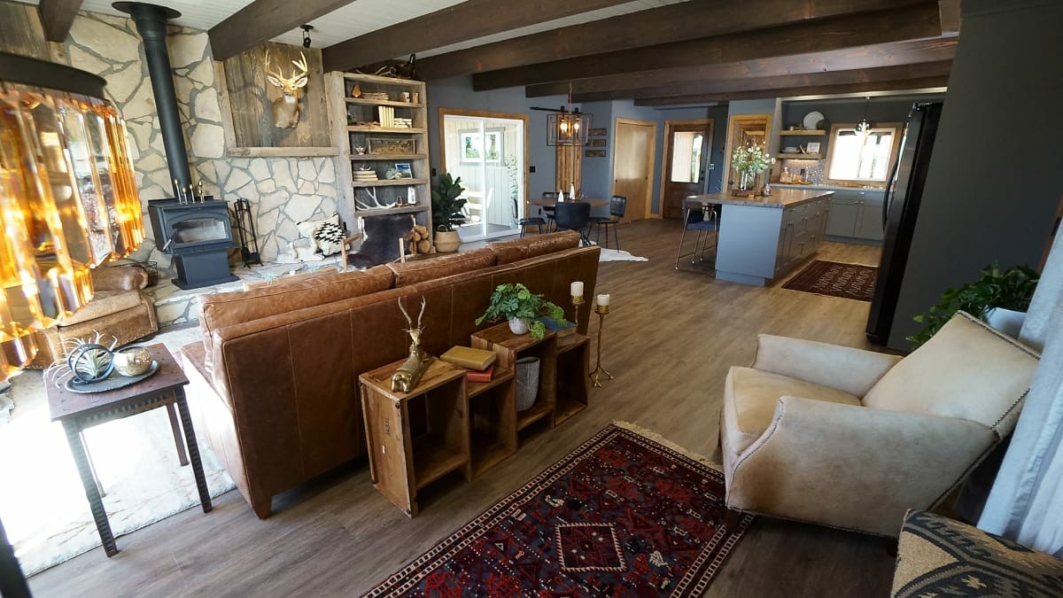watch mom and me online free HGTV show