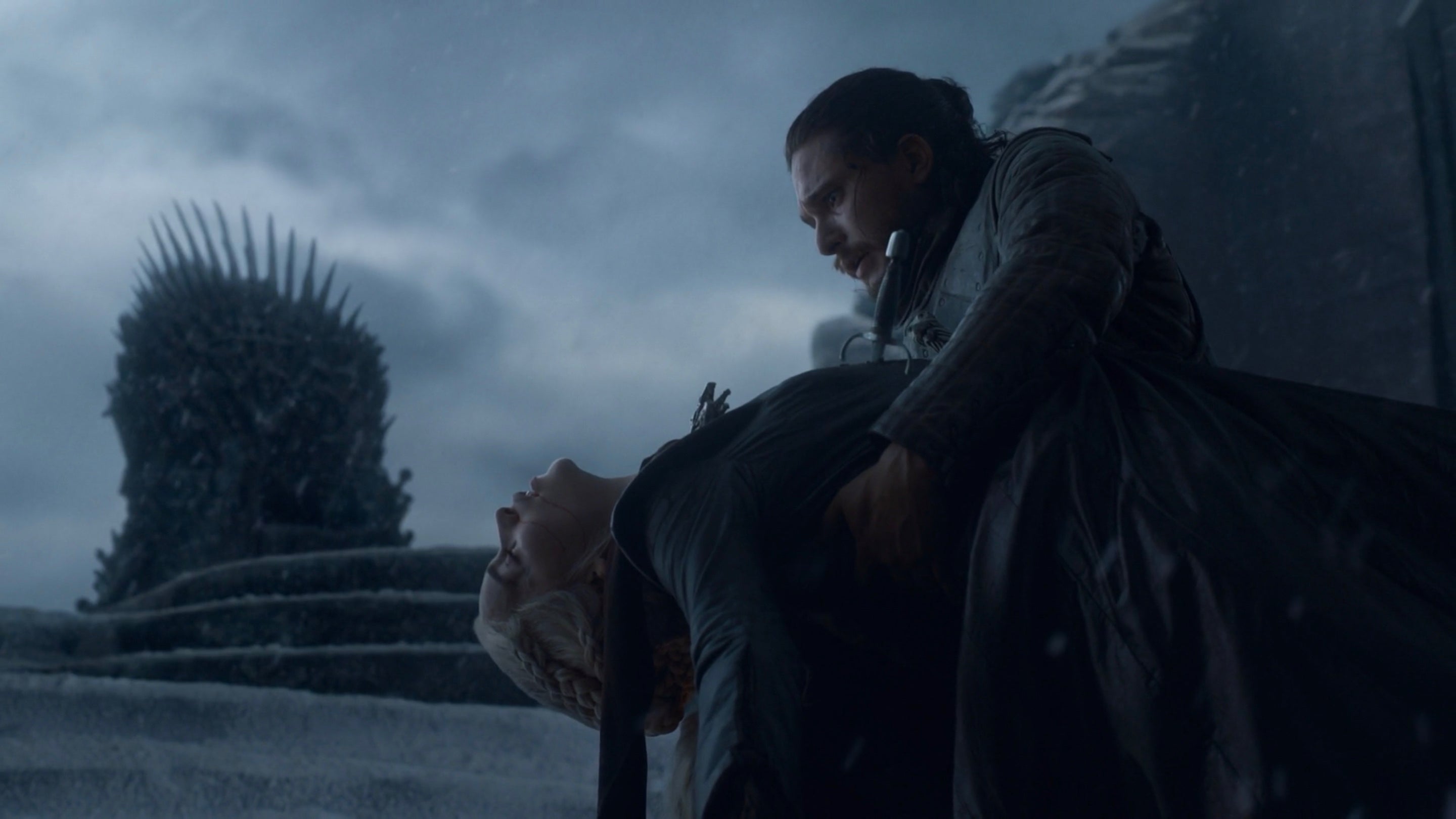 game of thrones jon snow kills daenerys targaryen