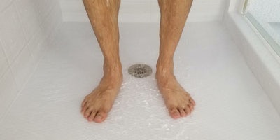 wash feet in the shower