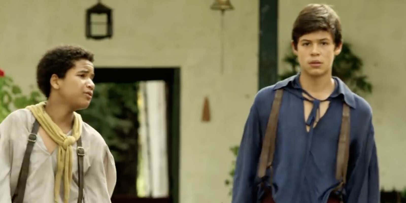 Review Netflix's 'Bolívar' Reduces Hero's Tale to Irredeemable Melodrama