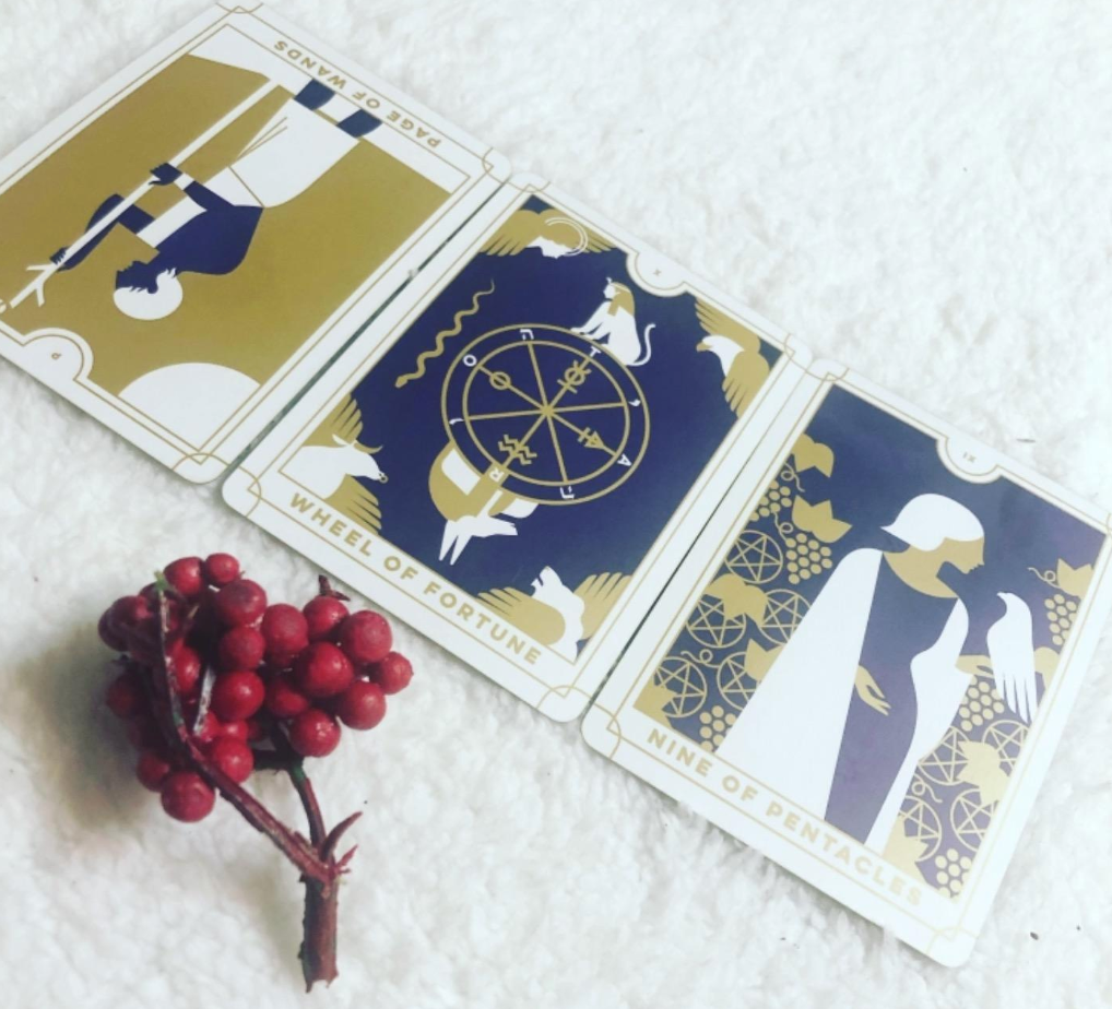 Everyday Mini Intuitive Tarot Card Reading - Etsy