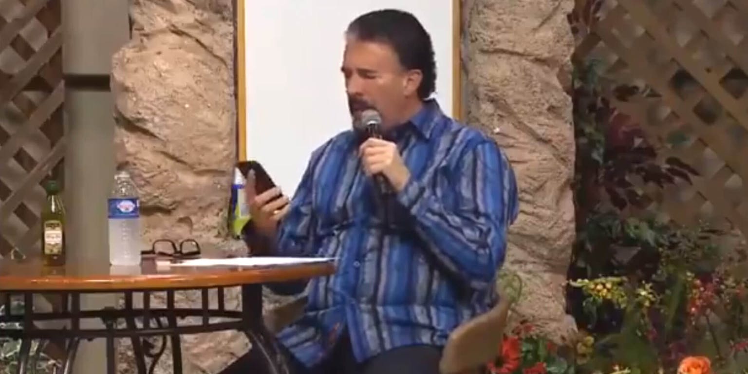 Preacher Perry Stone Speaks In Tongues While Scrolling