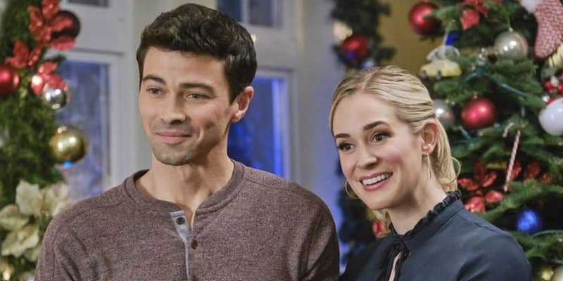 hallmark countdown to christmas movies holiday date