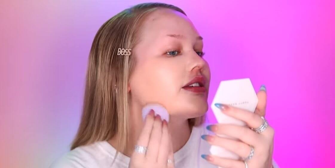 NikkieTutorials Says She Knows Who Blackmailed Her