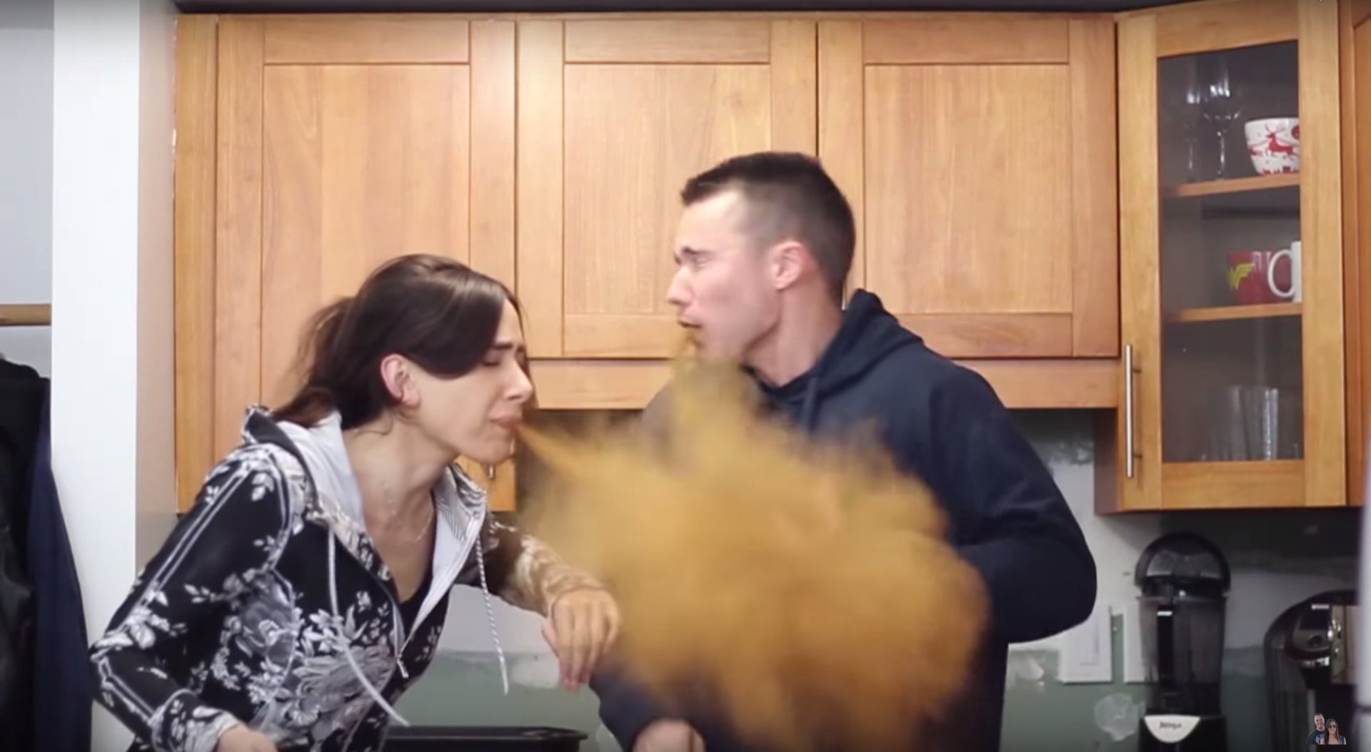 Cinnamon challenge