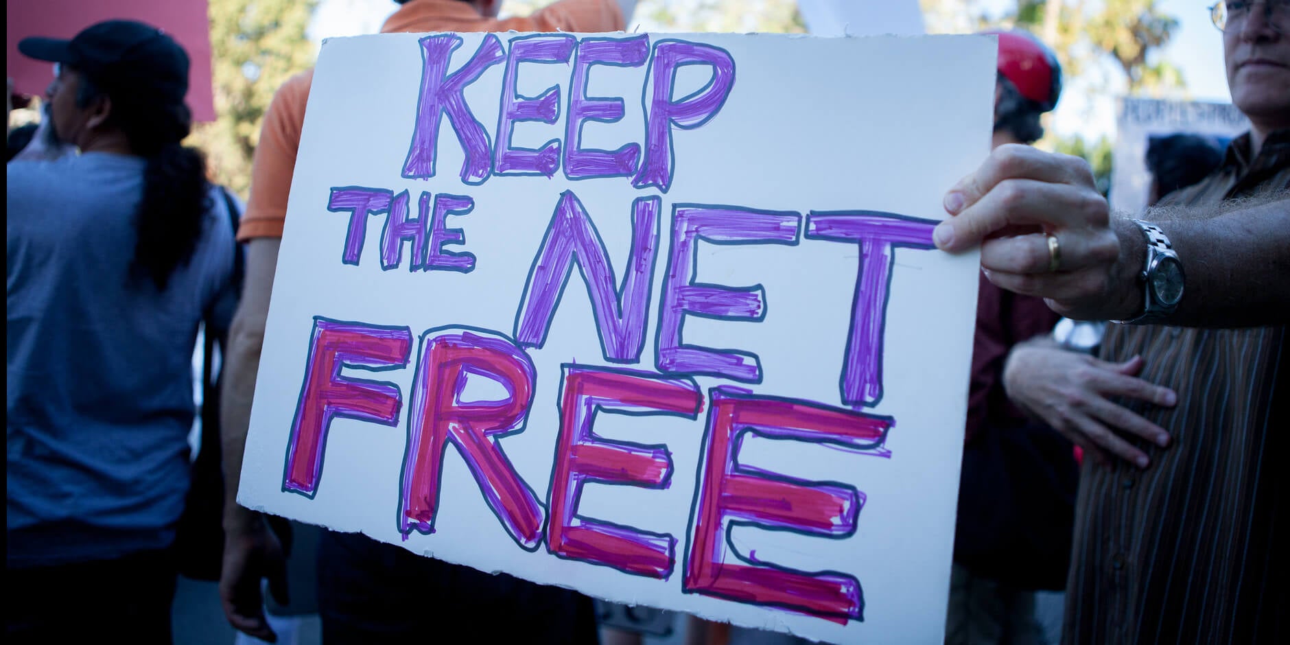 Net Neutrality Court Decision Won't Get A Rehearing, Court Says