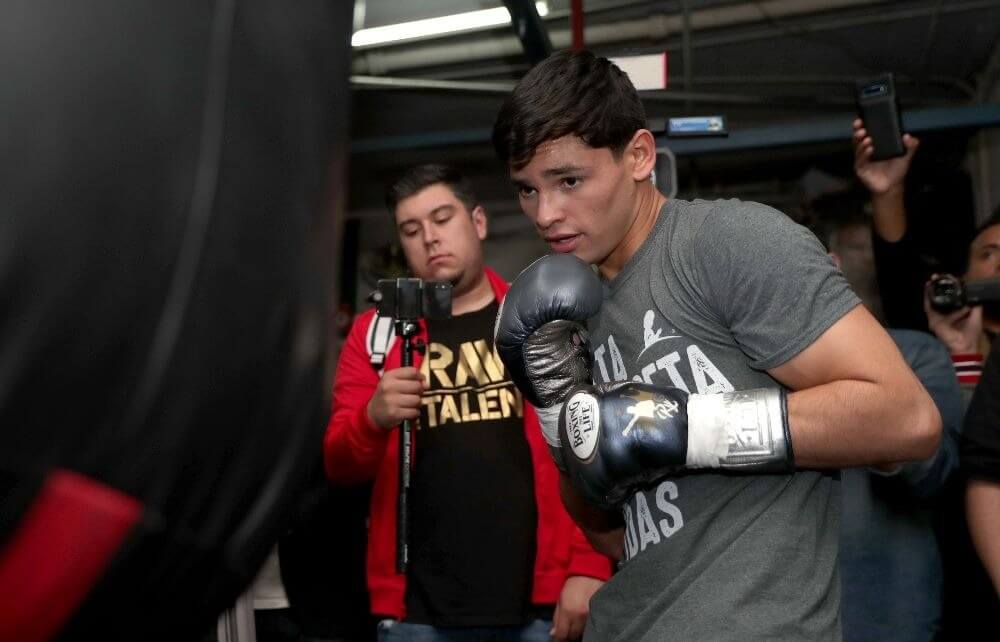Garcia vs Fonseca live stream DAZN
