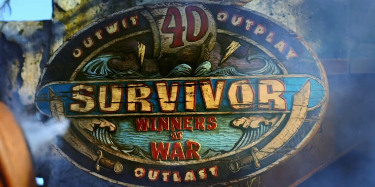 watch survivor winners at war