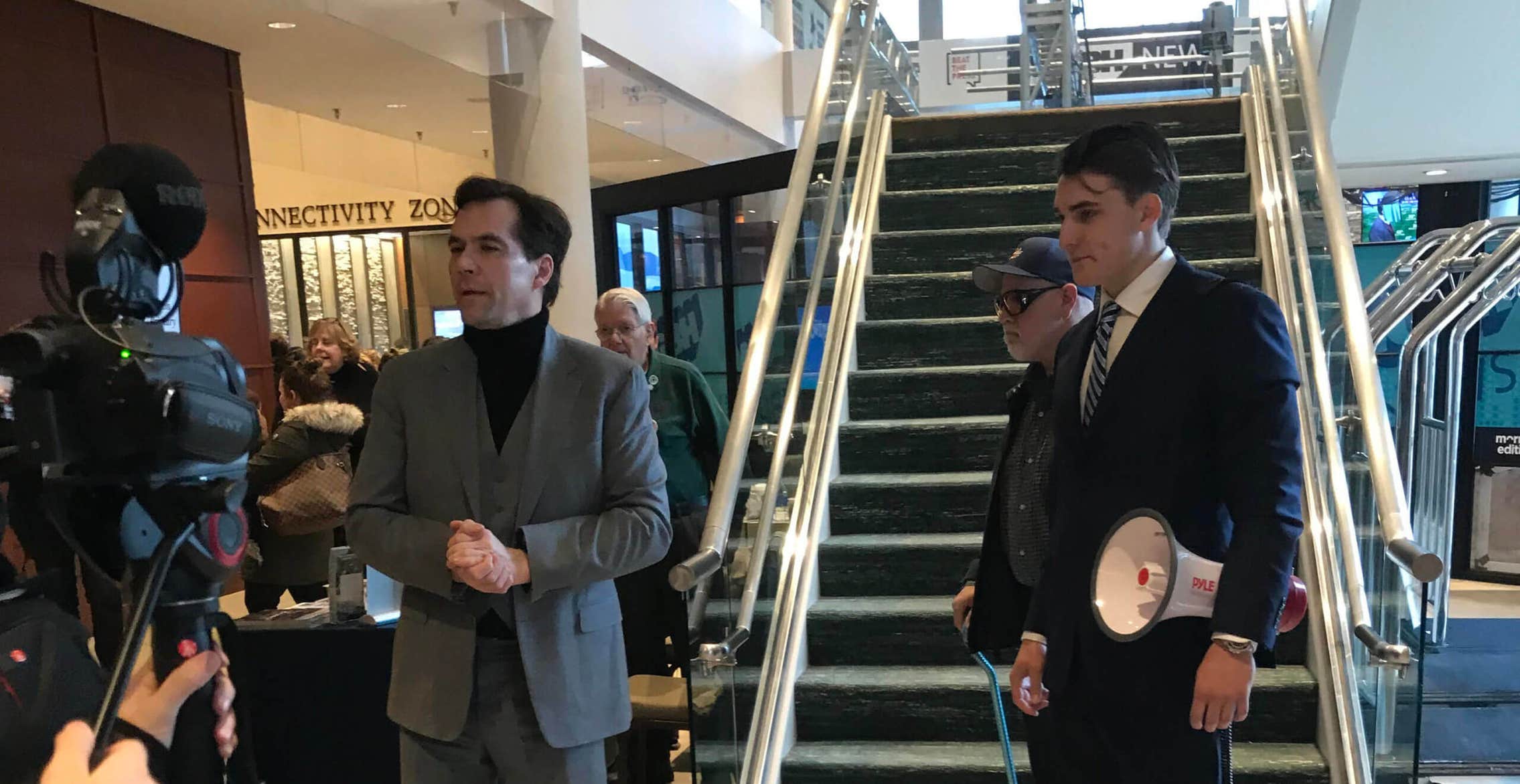 Farright Troll Jacob Wohl Wants New Hampshire Primary Suspended