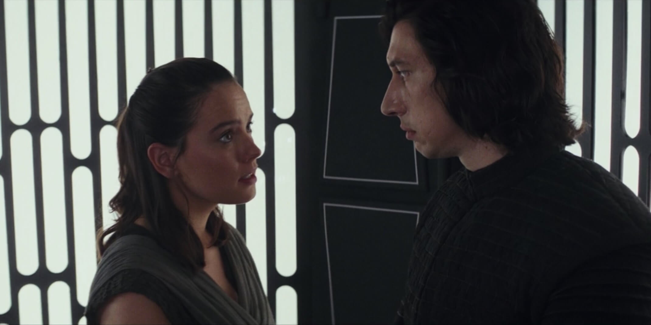 reylo kiss star wars