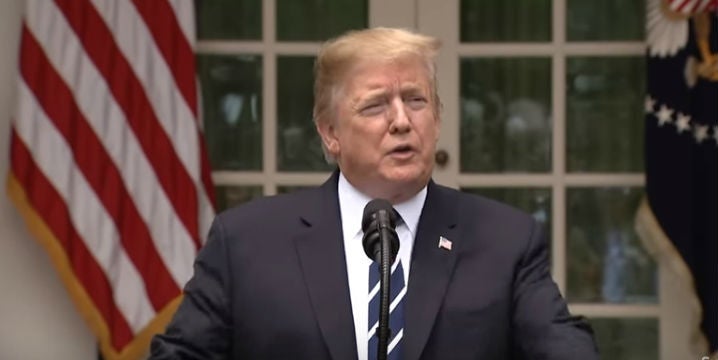 trump announcing student loan interest initiative