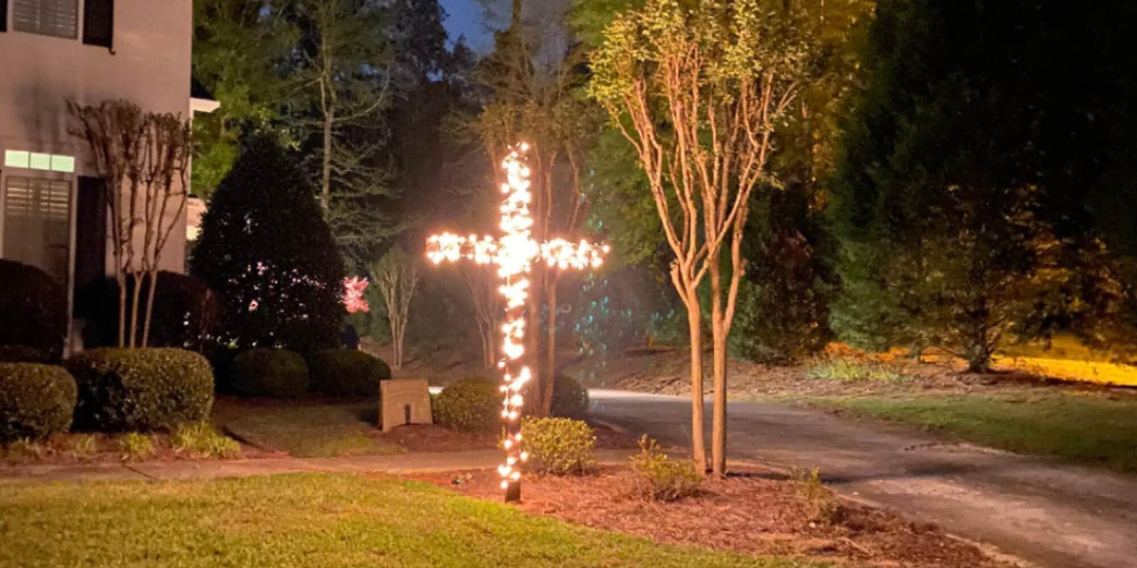 Erick Erickson burning cross