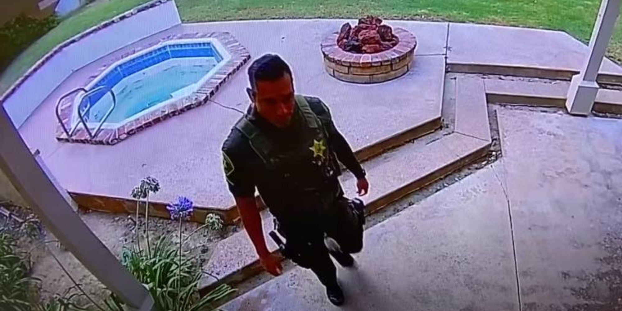 orange county sheriff's deputy on surveillance video