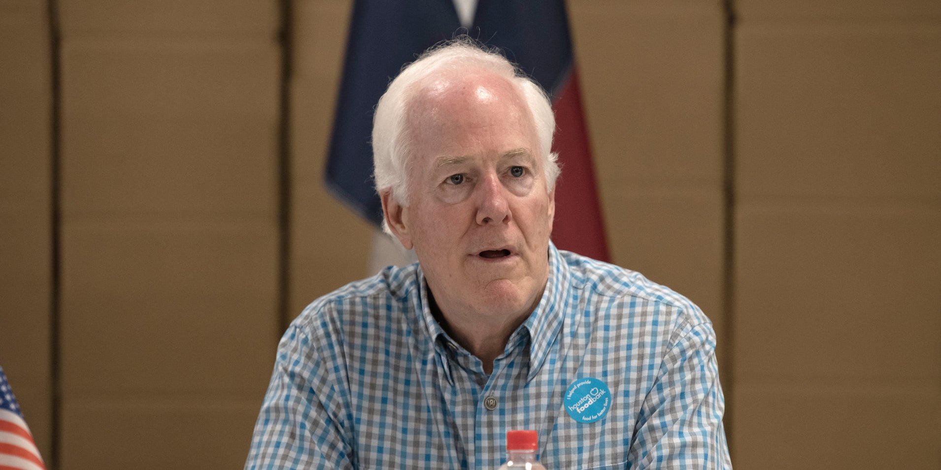 #Republican senator mocks maskless Democrats—but this photo is 2 years old #Republican senator mocks maskless Democrats—but this photo is 2 years old
