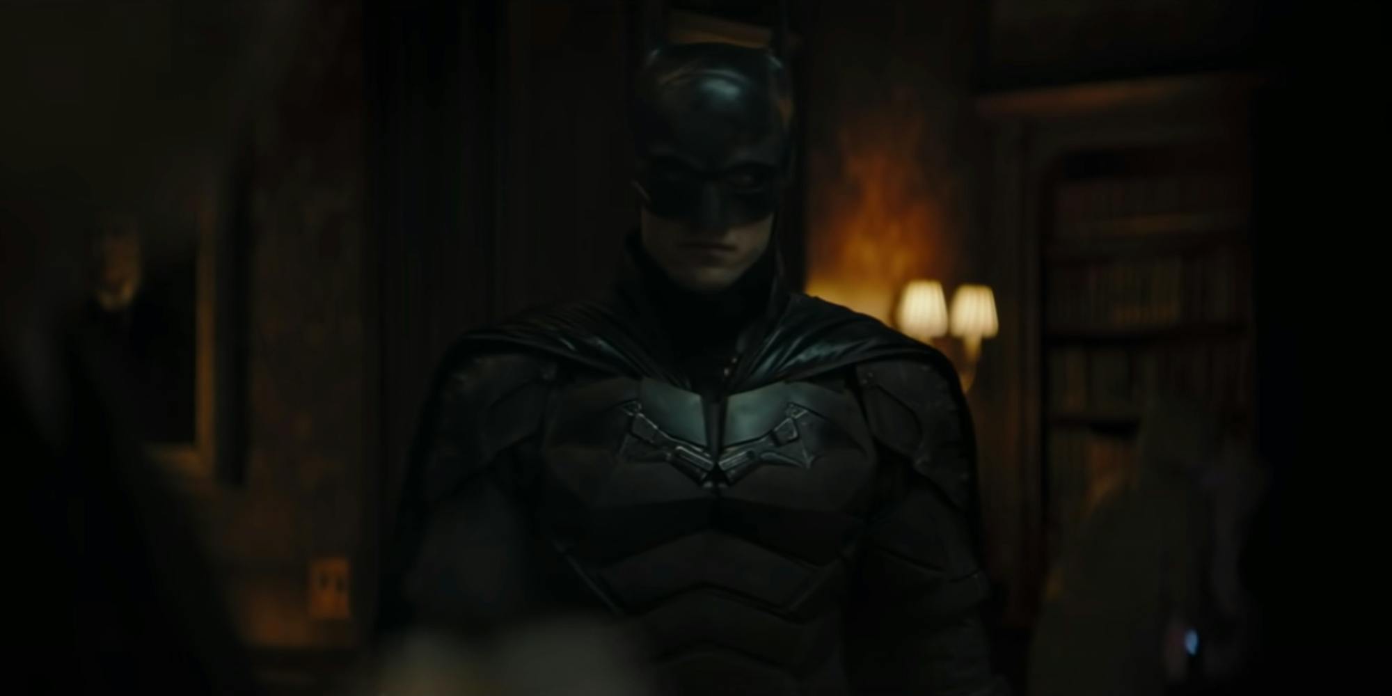 Batman Wearing A Robe While Filming 'The Batman' Becomes a Meme