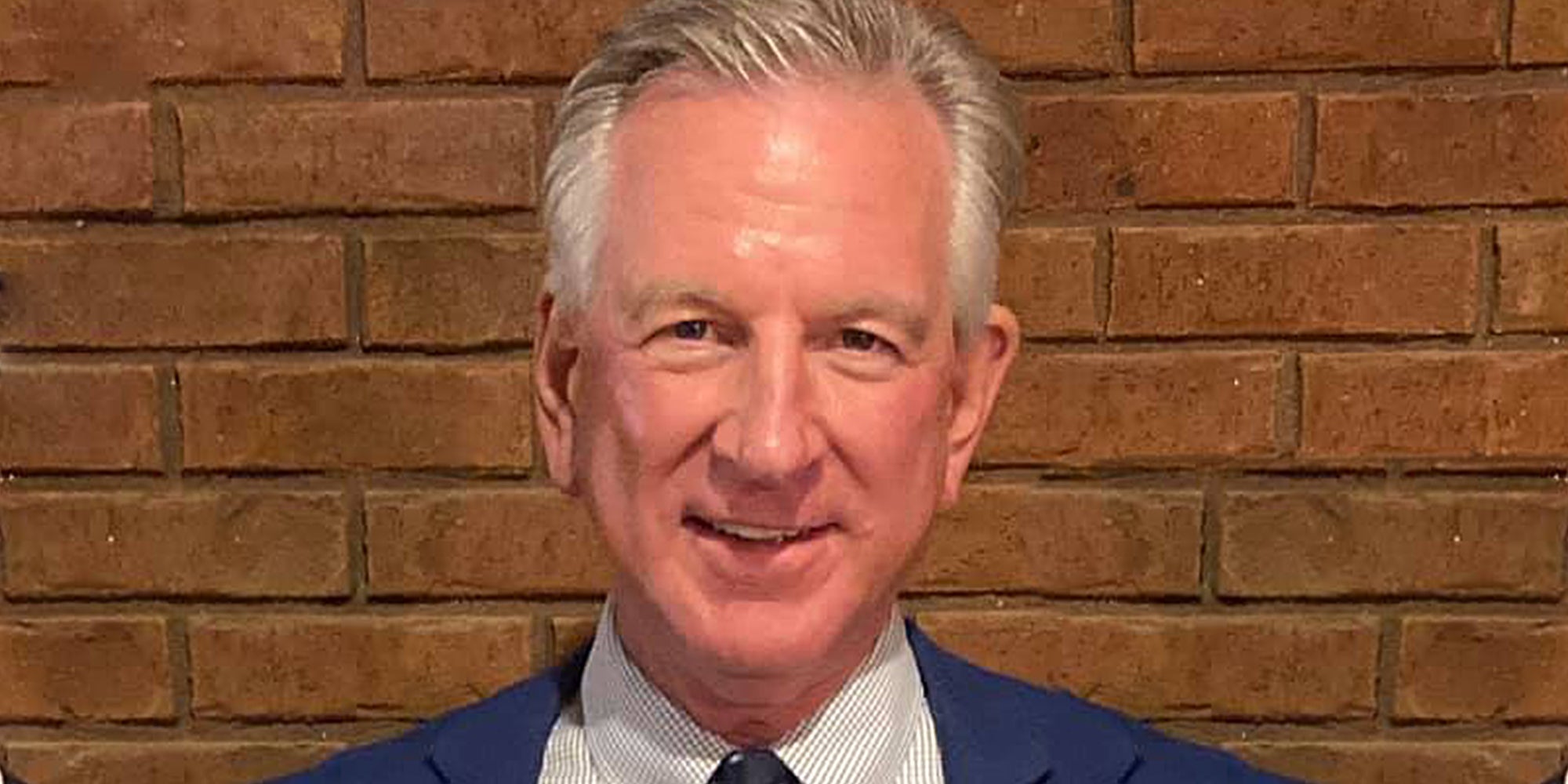 Tommy Tuberville Can’t Name the Branches of Government