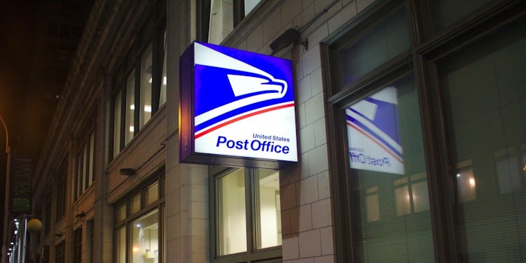 A USPS post office location